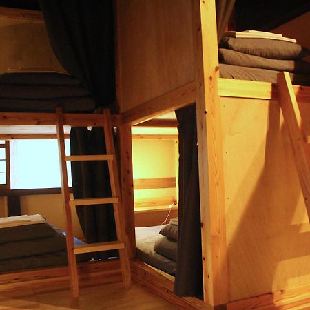 Hostel&Tatami Bar Uchikobare Bagian luar foto