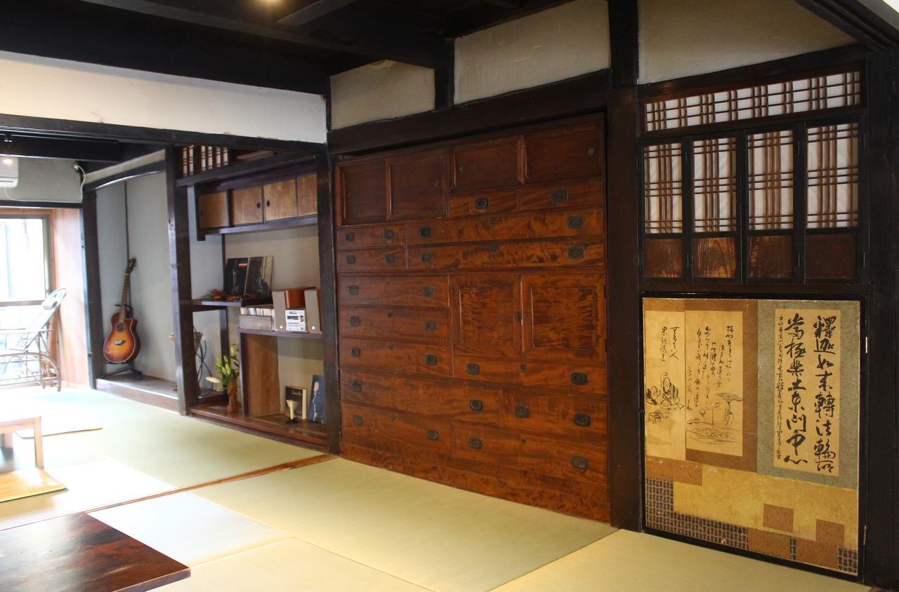 Hostel&Tatami Bar Uchikobare Bagian luar foto